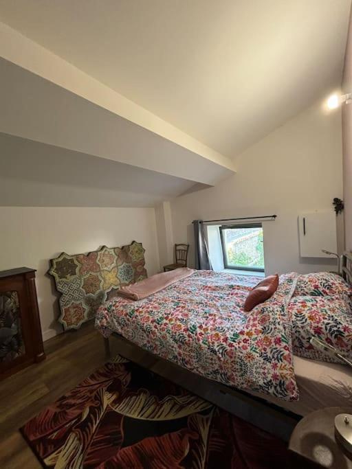 Charmante Maison Renovee Centre-Ville Balbigny Екстериор снимка